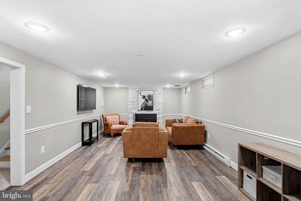 10 HAMILTON TERRACE DRIVE
