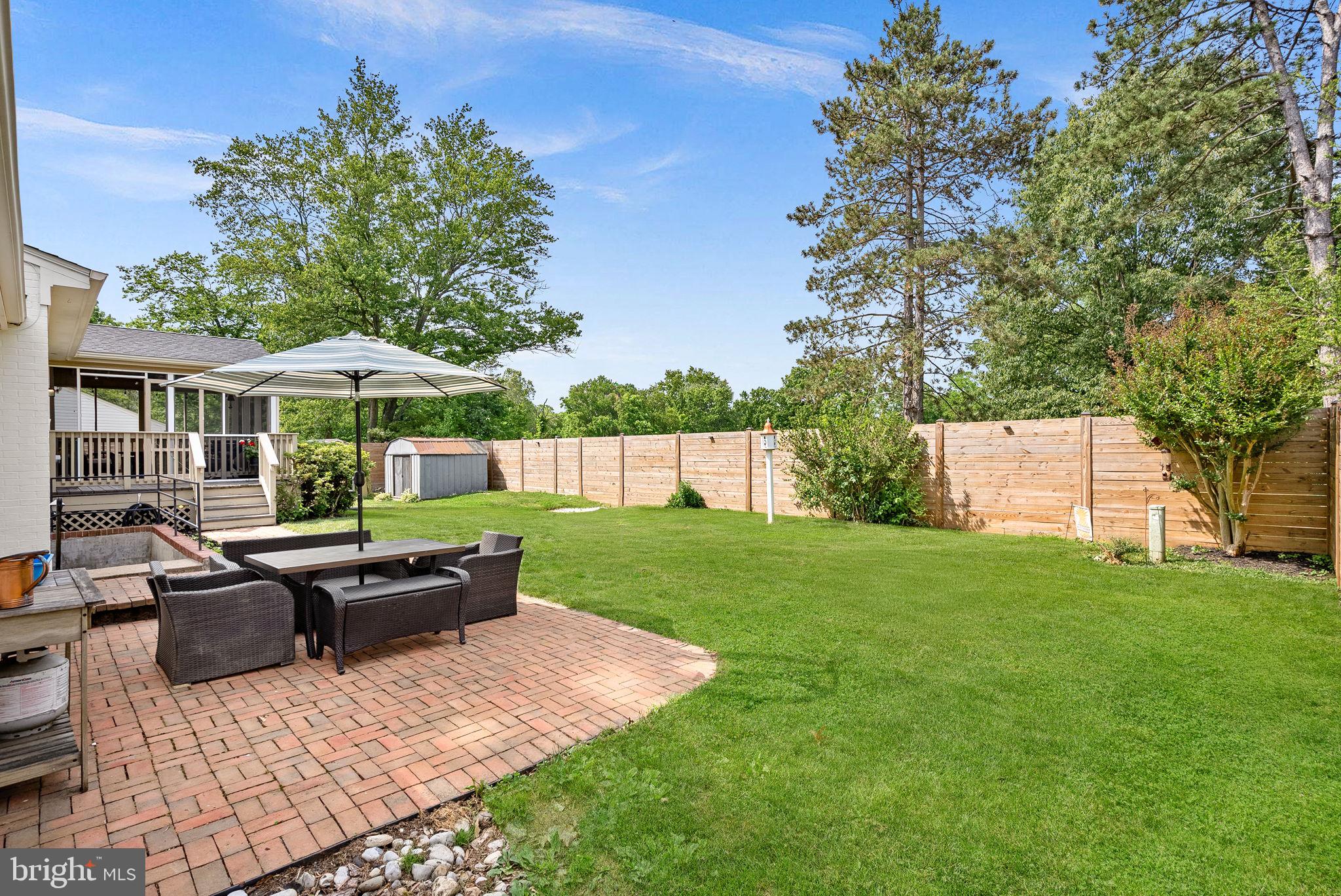 10 HAMILTON TERRACE DRIVE