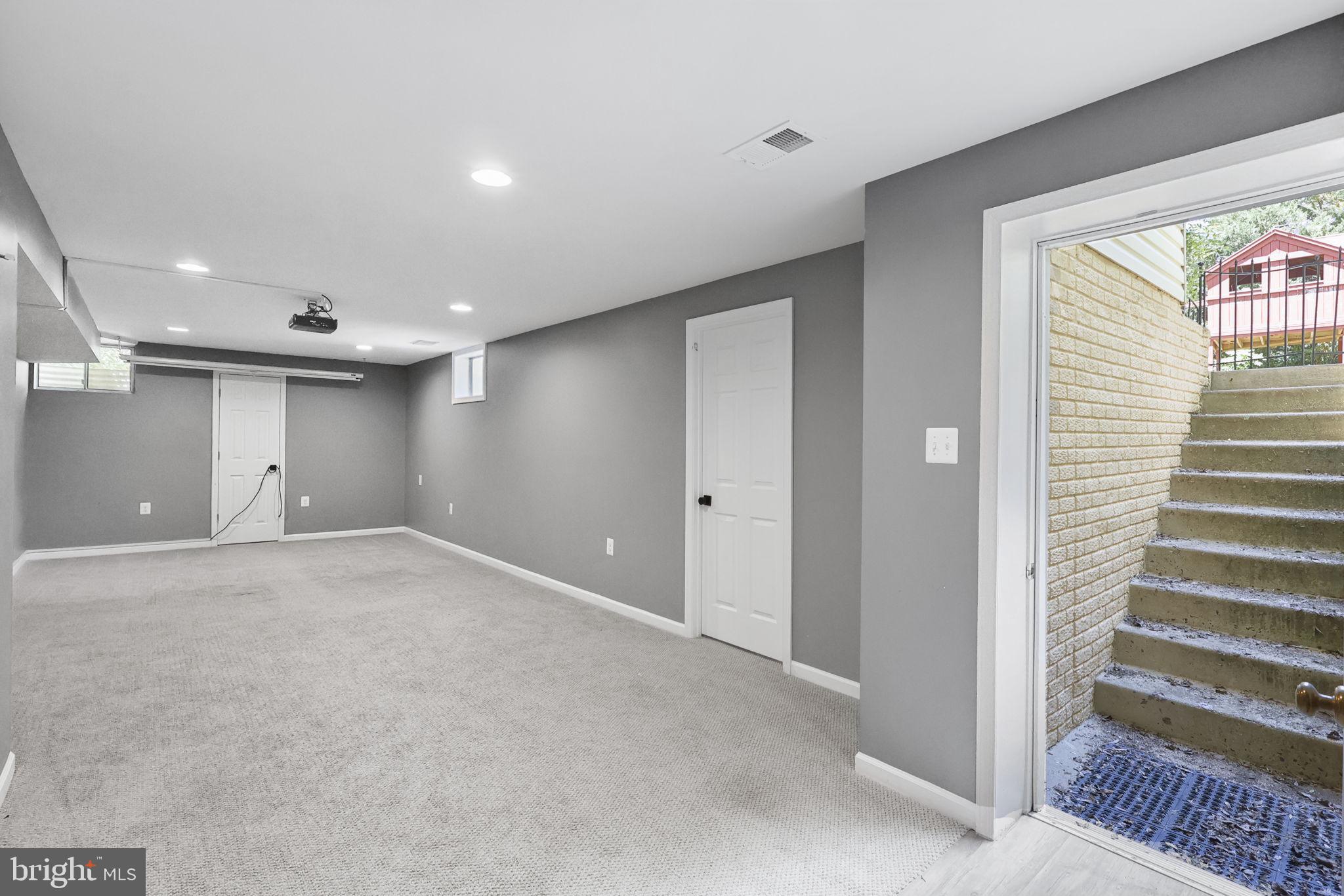 17303 BIGHORN COURT