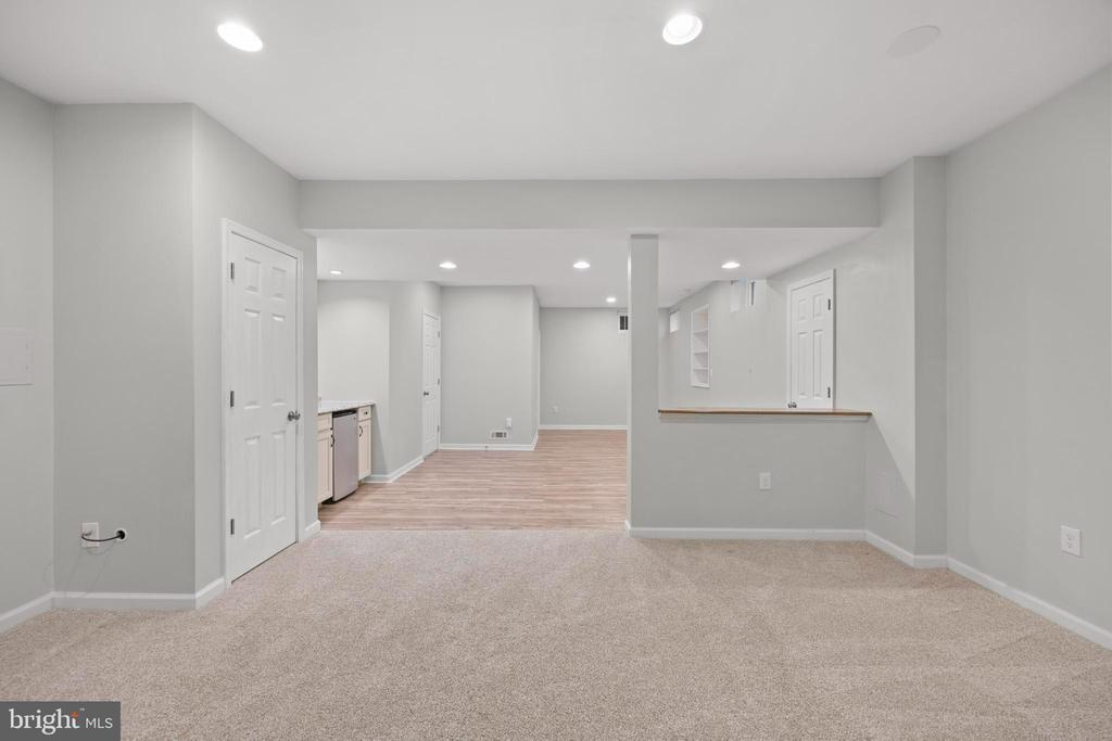 20712 PARKSIDE CIRCLE