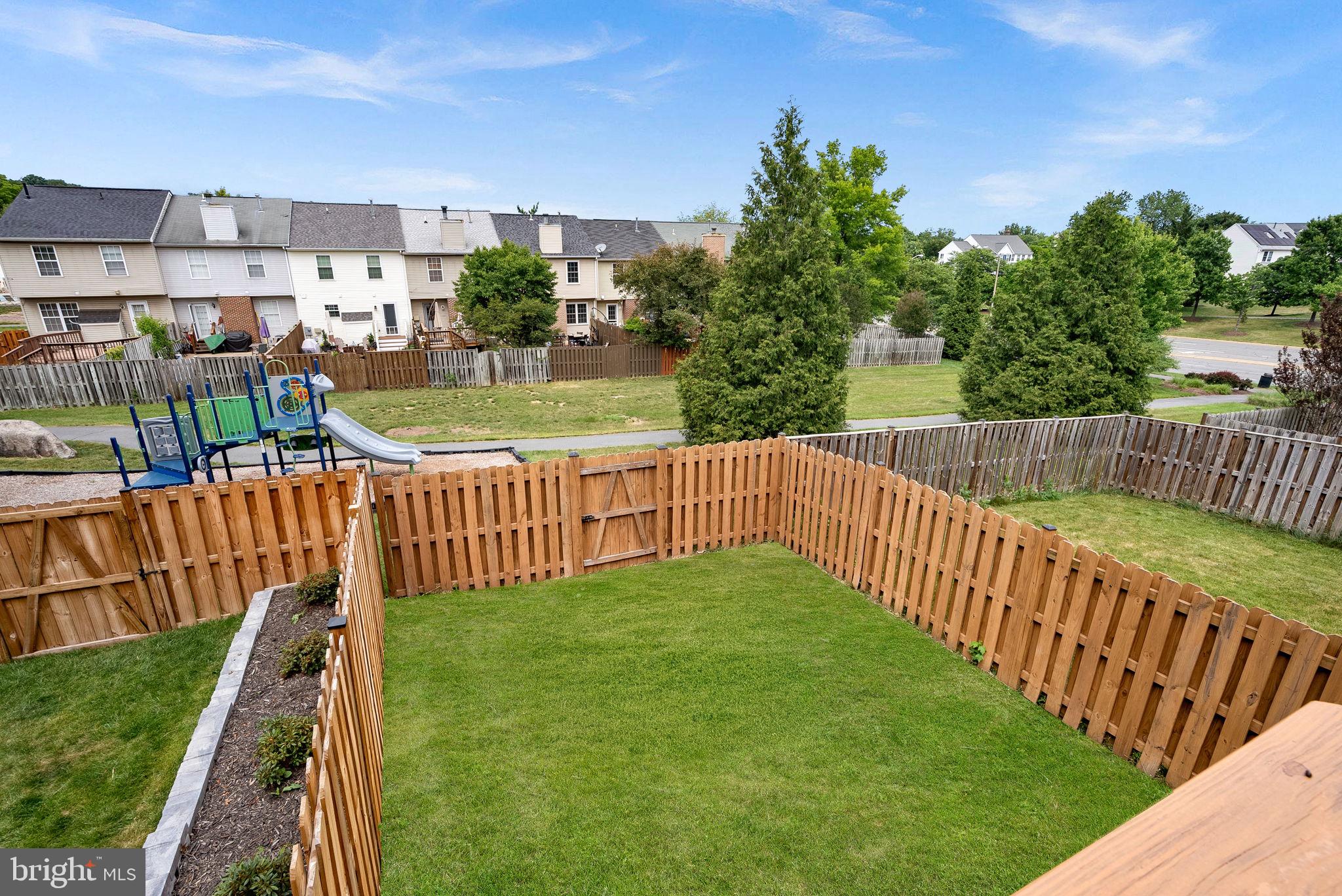 612 TAMMY TERRACE SE
