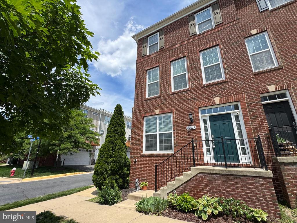 20625 LISTER TERRACE