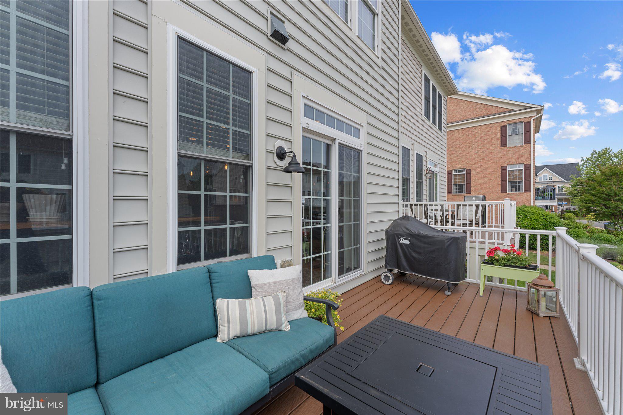 41060 DORATI SQUARE