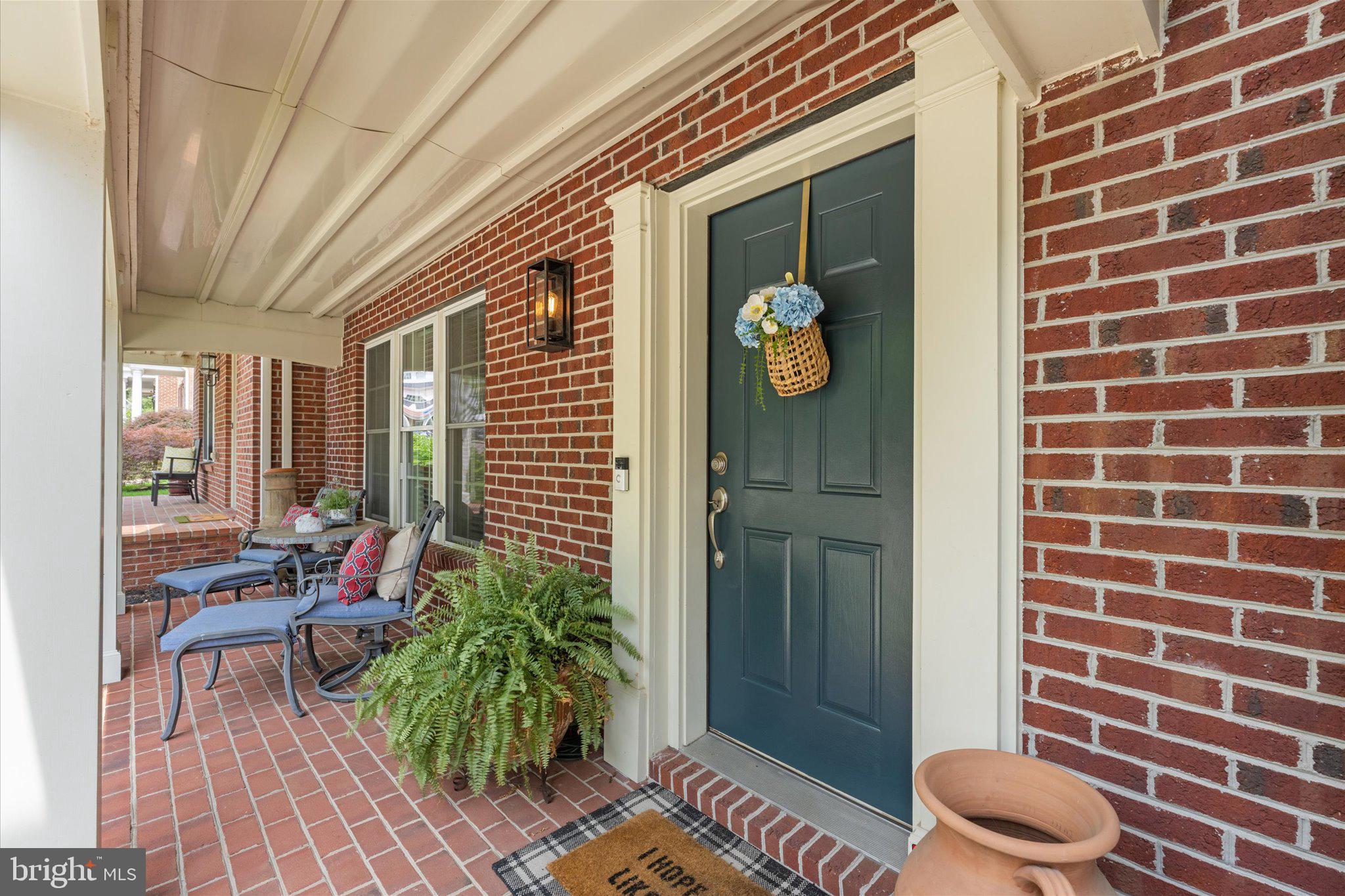 41060 DORATI SQUARE