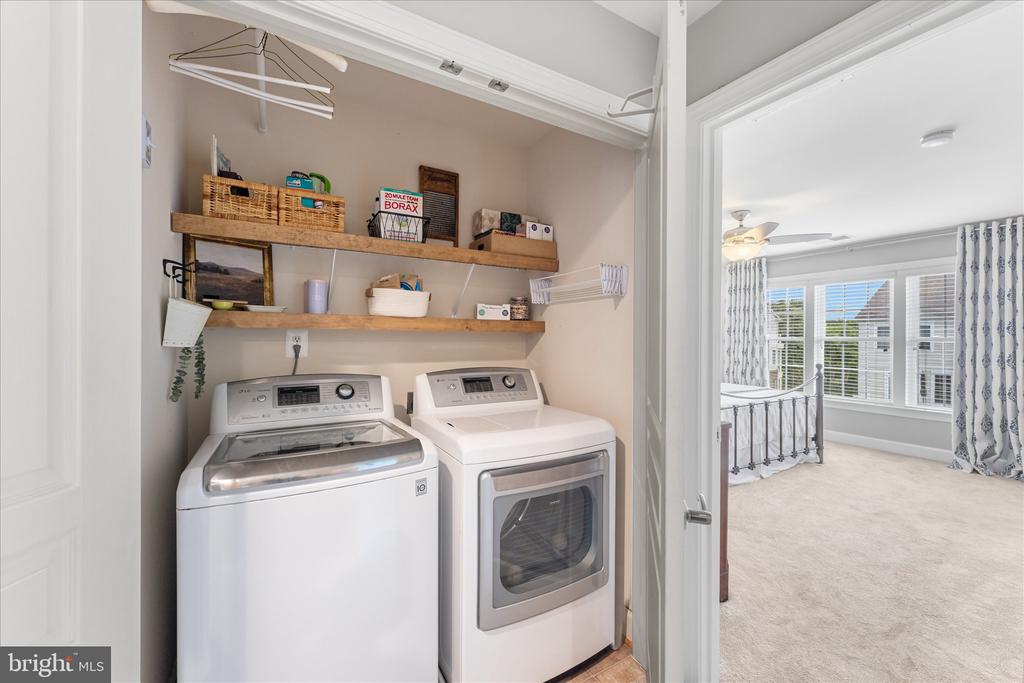 41060 DORATI SQUARE