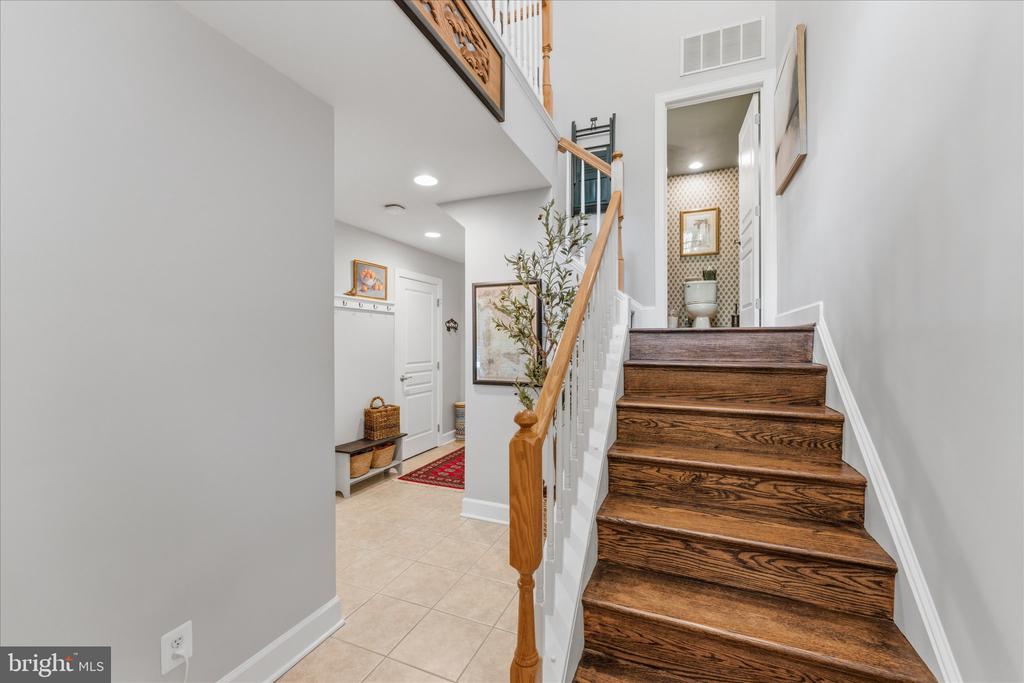 41060 DORATI SQUARE