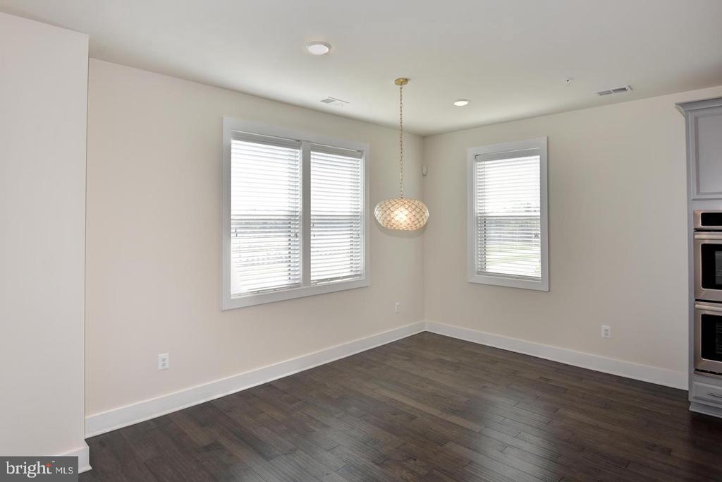 44858 TIVERTON SQUARE