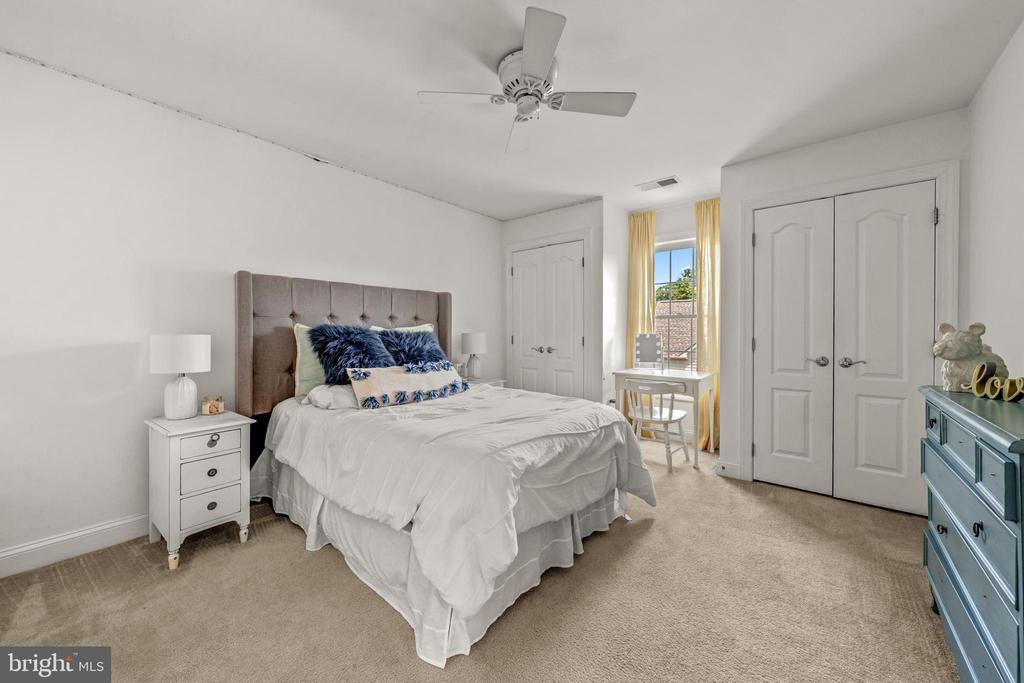 24165 SPRING MEADOW CIRCLE
