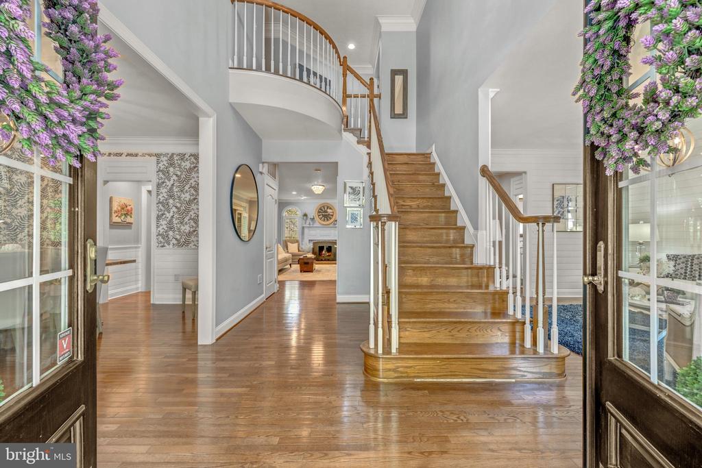 24165 SPRING MEADOW CIRCLE