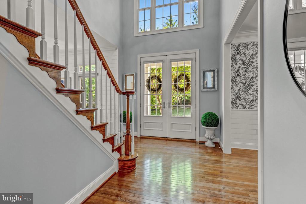 24165 SPRING MEADOW CIRCLE