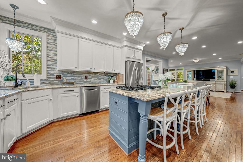 24165 SPRING MEADOW CIRCLE