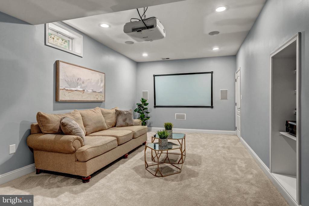 24165 SPRING MEADOW CIRCLE