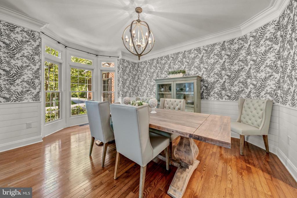 24165 SPRING MEADOW CIRCLE