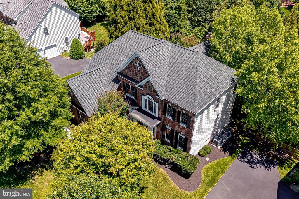 24165 SPRING MEADOW CIRCLE