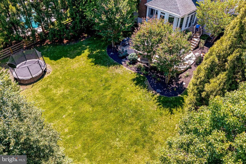 24165 SPRING MEADOW CIRCLE