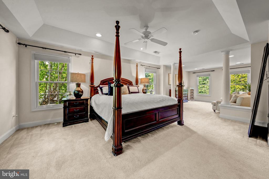 24165 SPRING MEADOW CIRCLE