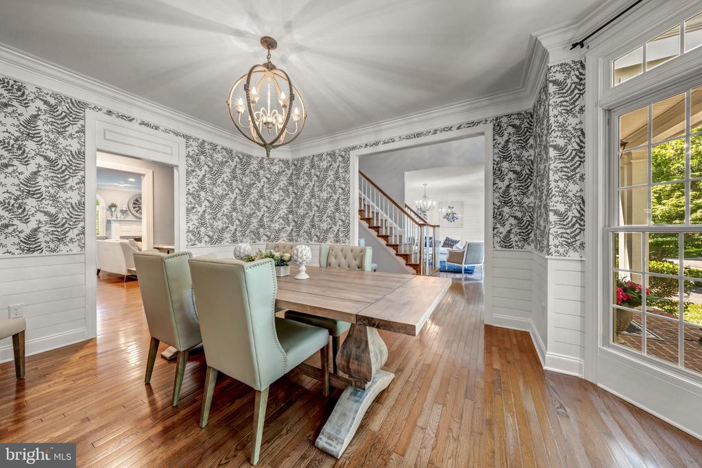 24165 SPRING MEADOW CIRCLE