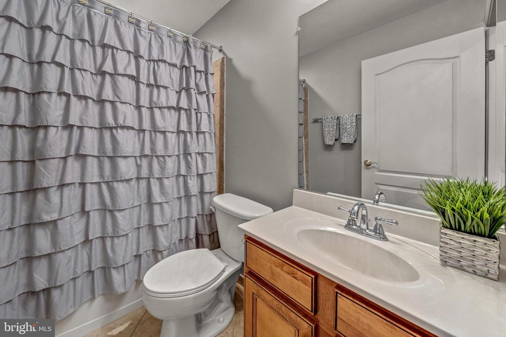 24165 SPRING MEADOW CIRCLE