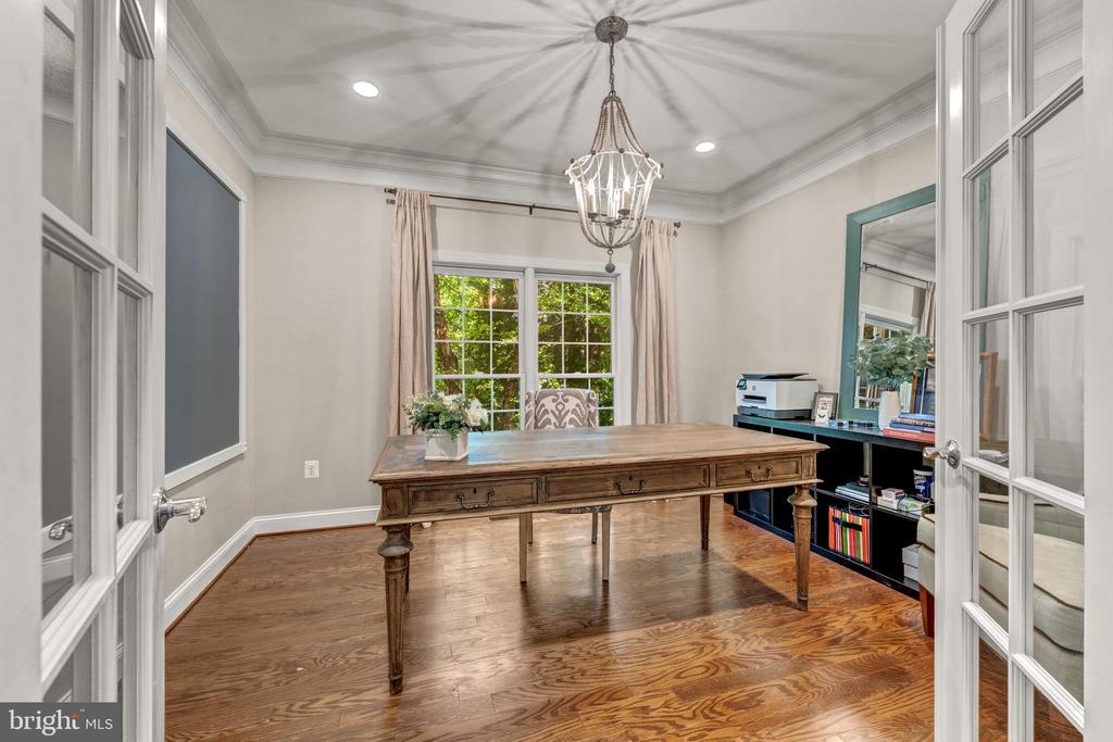 24165 SPRING MEADOW CIRCLE