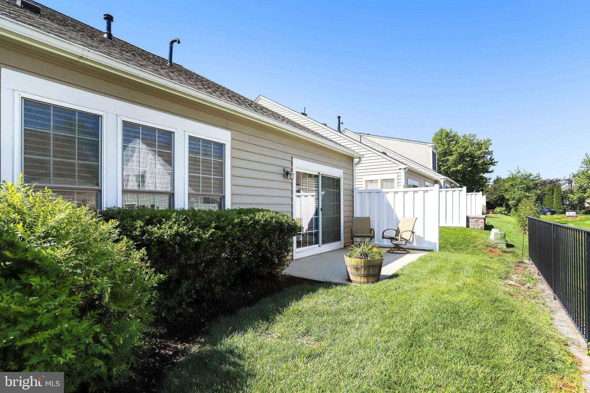 44406 ADARE MANOR SQUARE