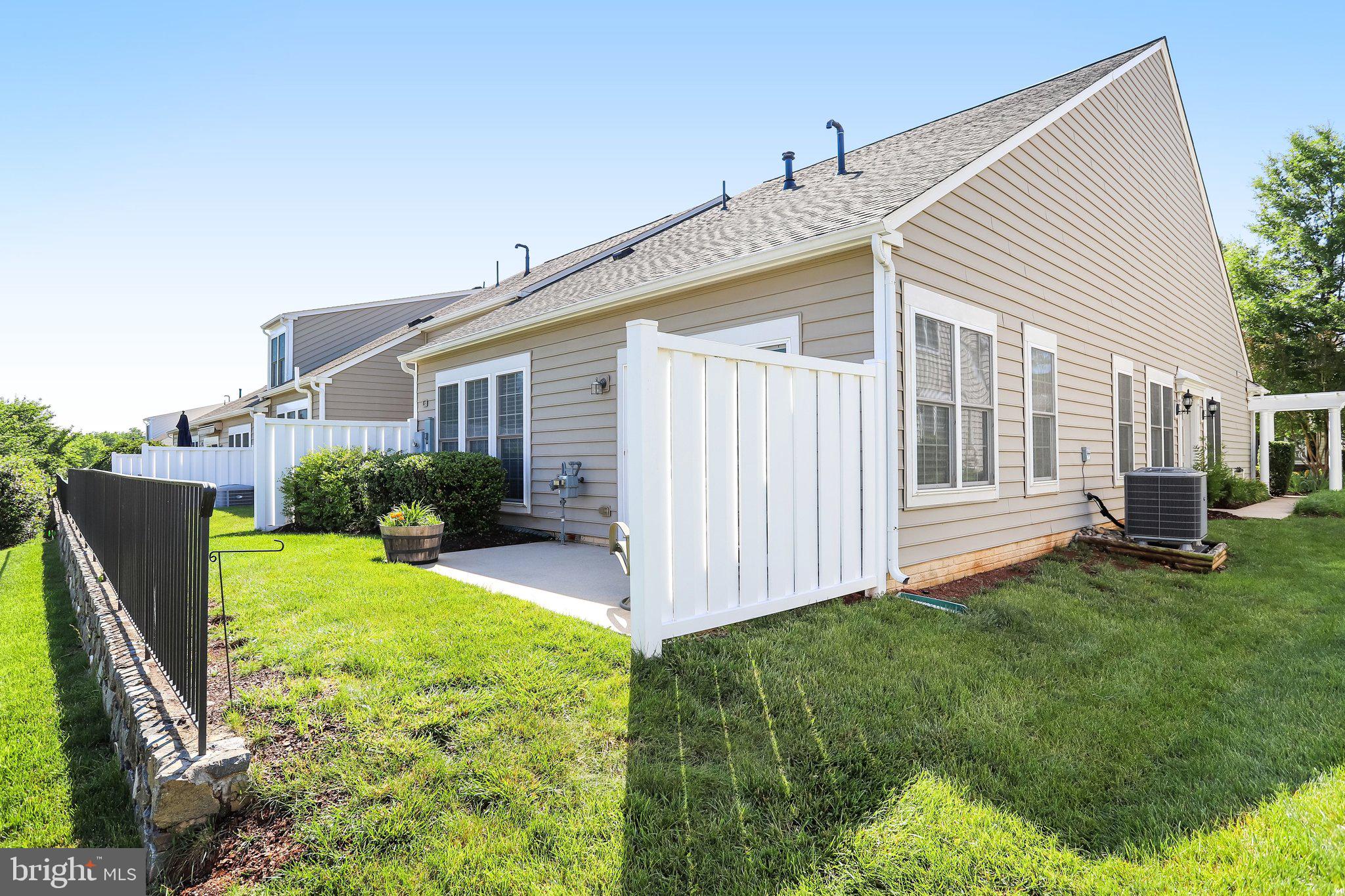 44406 ADARE MANOR SQUARE