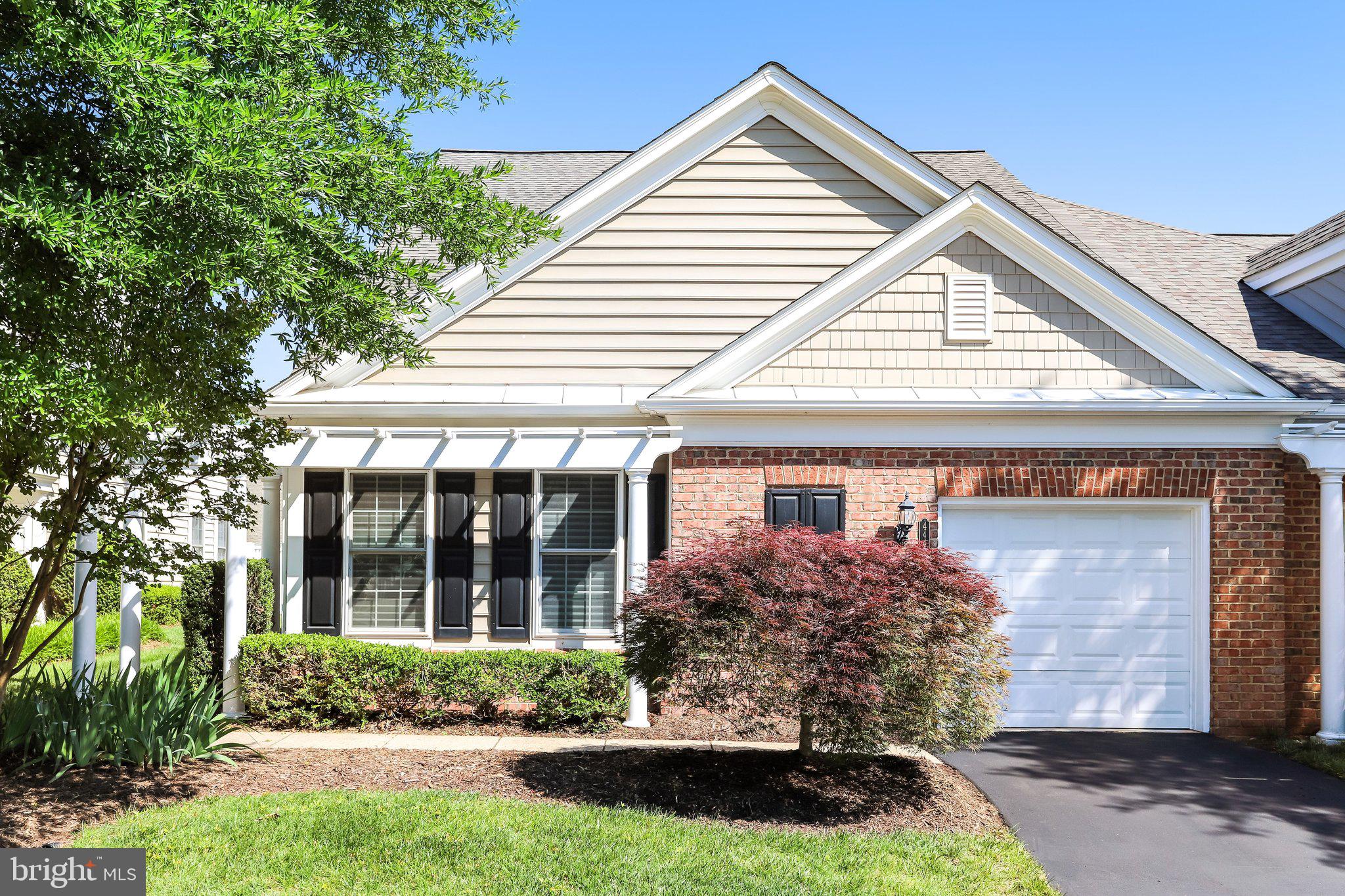 44406 ADARE MANOR SQUARE