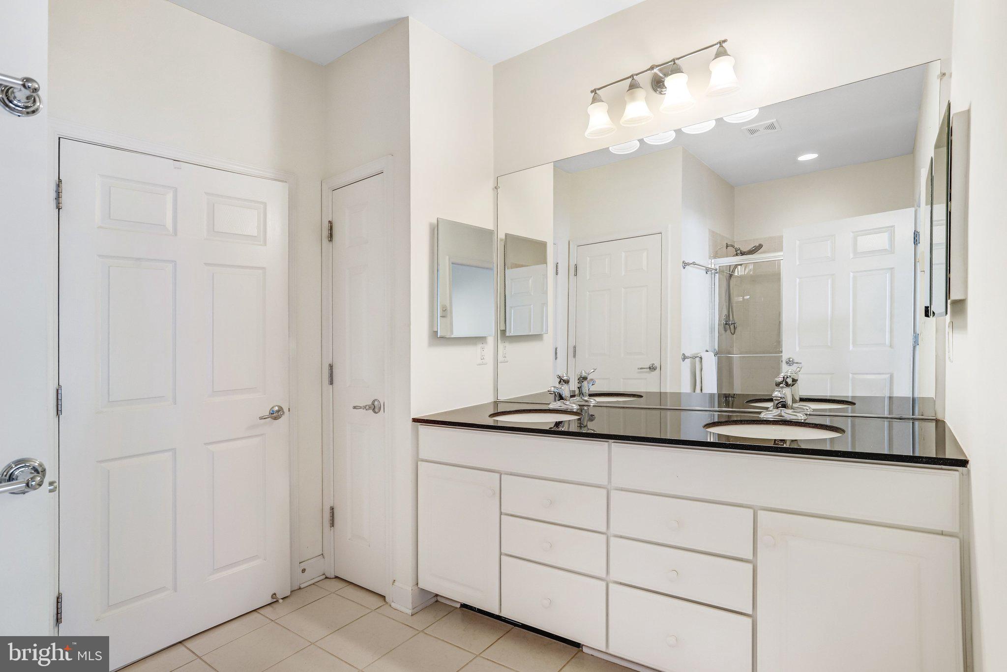 44406 ADARE MANOR SQUARE