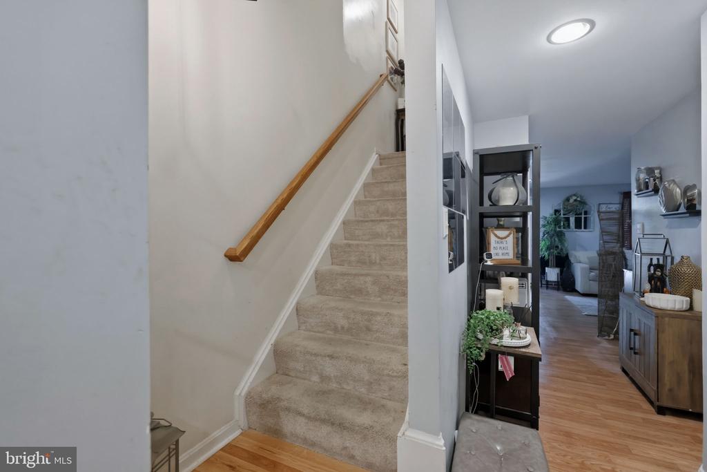 21942 GOLDEN SPIKE TERRACE