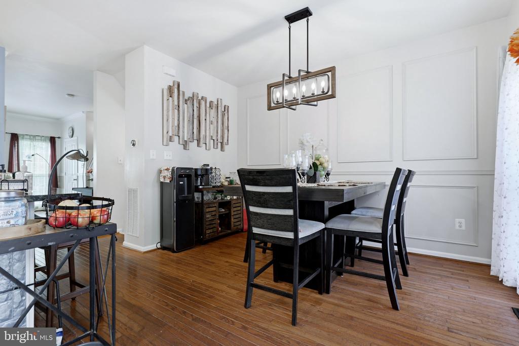 21942 GOLDEN SPIKE TERRACE