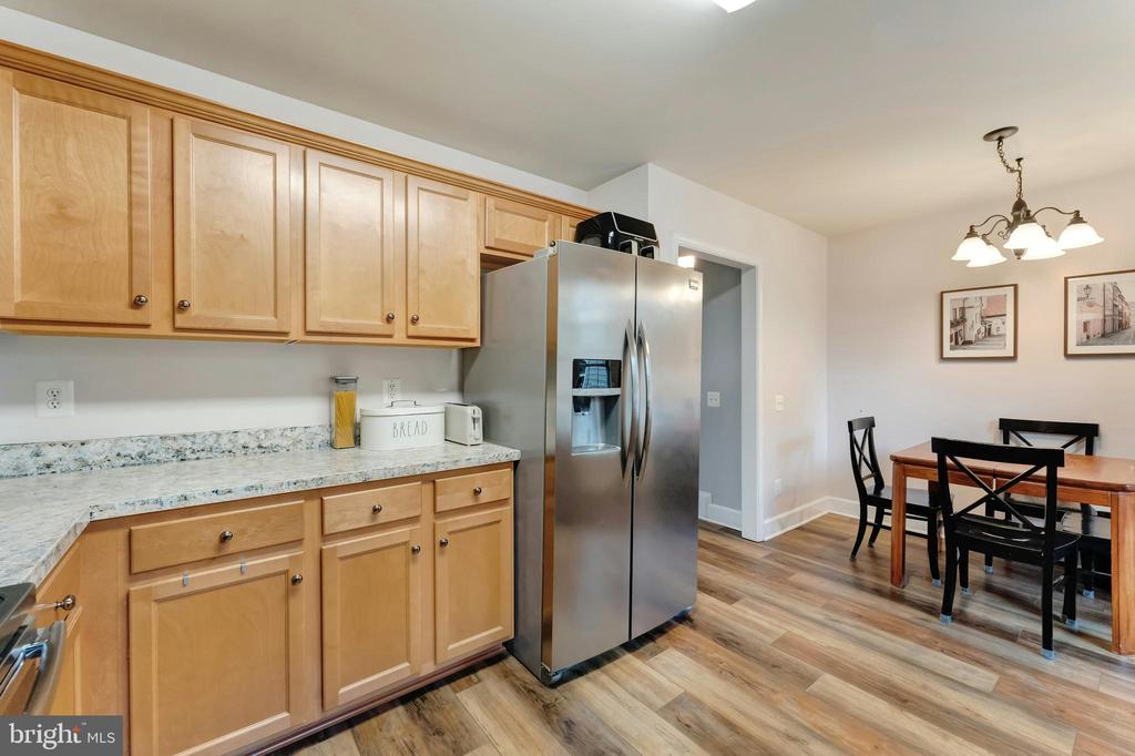42703 WILMAR SQUARE