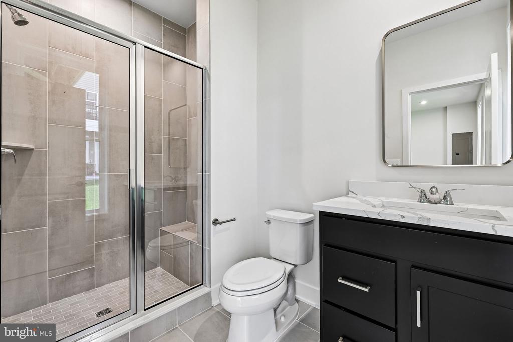 42200 SHINING STAR SQUARE HOMESITE 4533