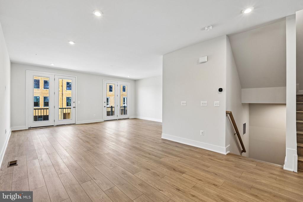 42200 SHINING STAR SQUARE HOMESITE 4533