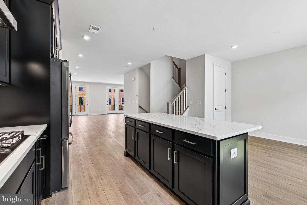 42200 SHINING STAR SQUARE HOMESITE 4533