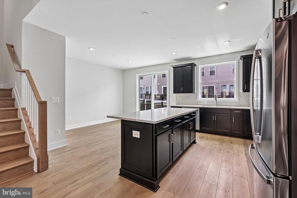 42200 SHINING STAR SQUARE HOMESITE 4533