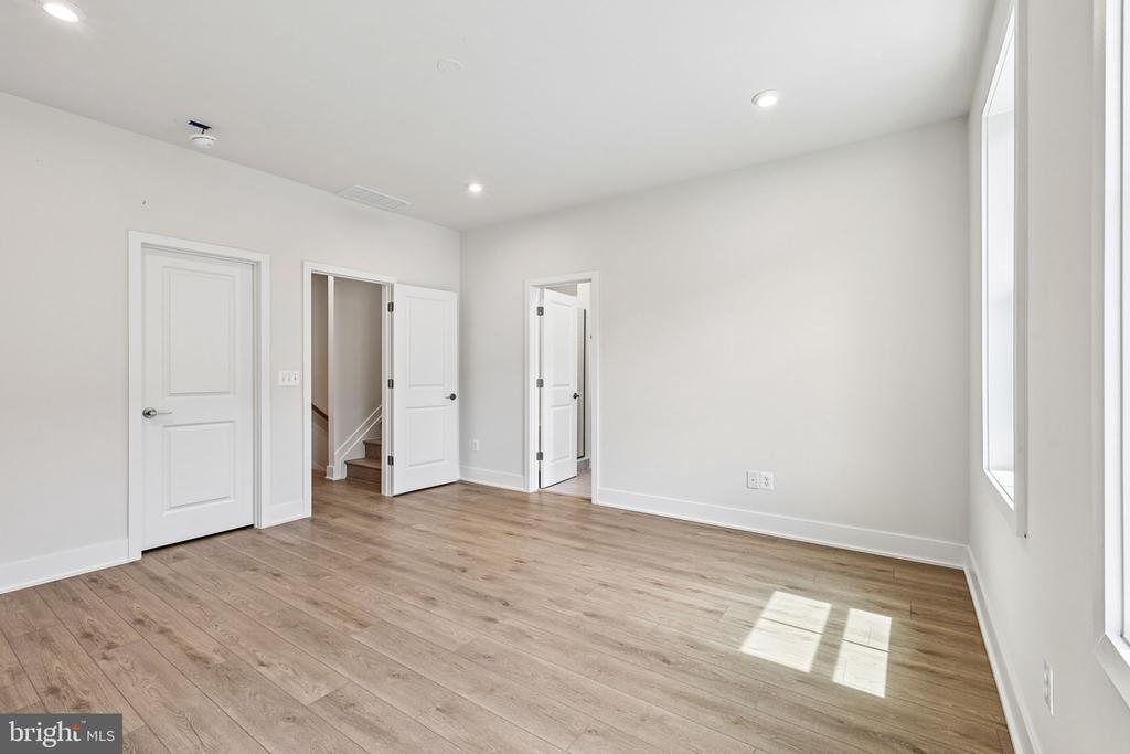 42200 SHINING STAR SQUARE HOMESITE 4533