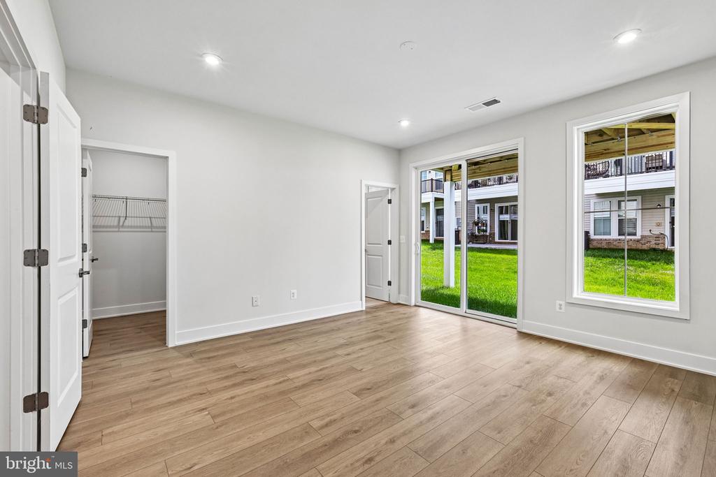 42200 SHINING STAR SQUARE HOMESITE 4533