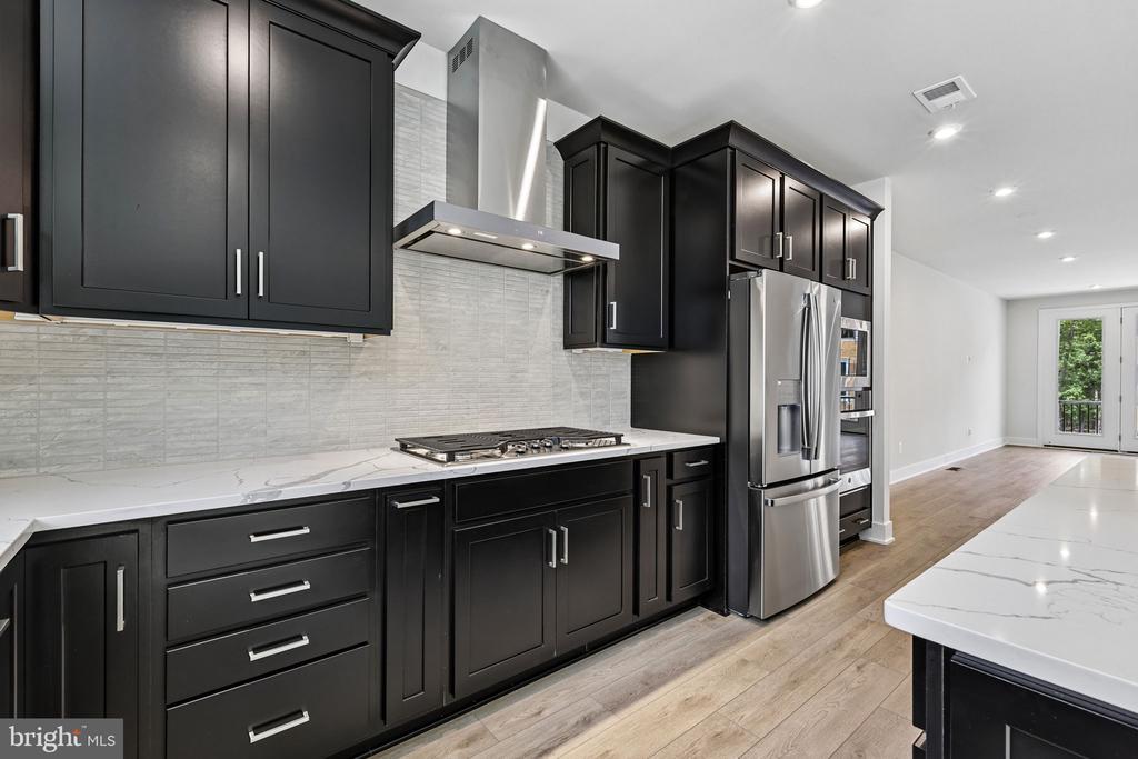 42200 SHINING STAR SQUARE HOMESITE 4533
