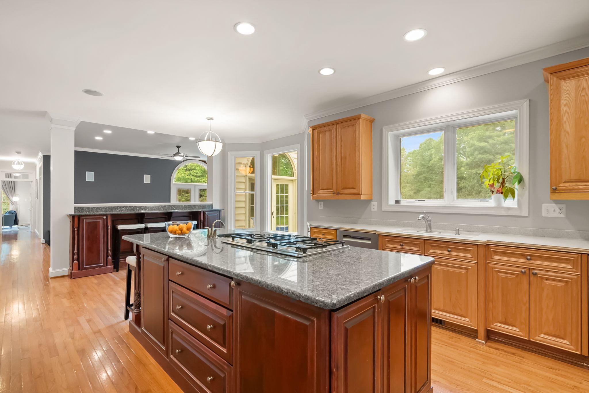 39716 GOLDEN SPRINGS COURT