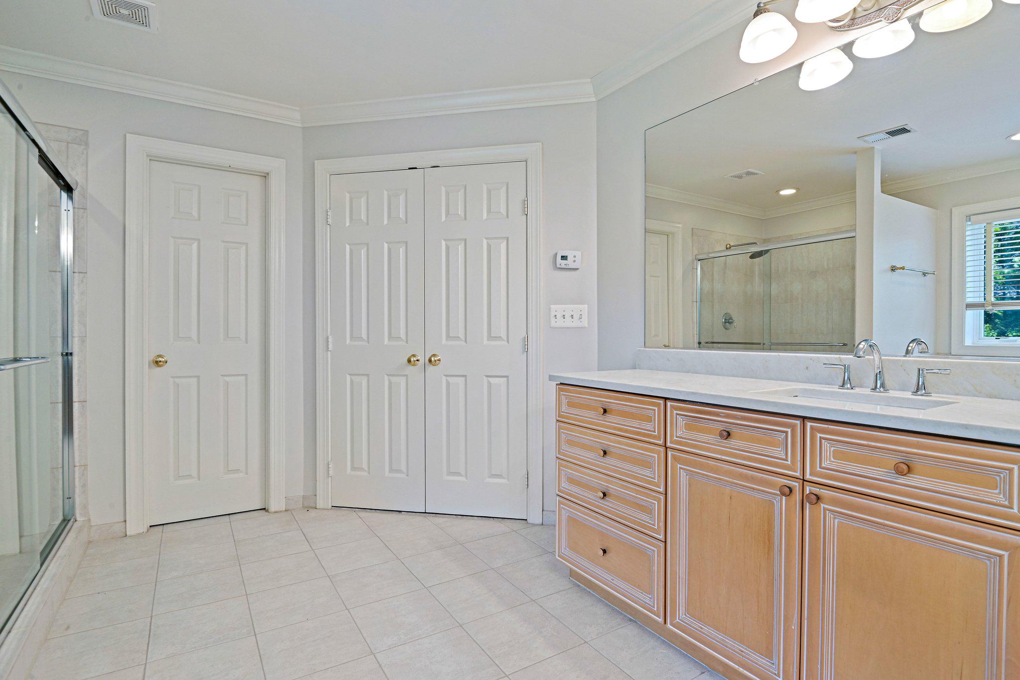 39716 GOLDEN SPRINGS COURT