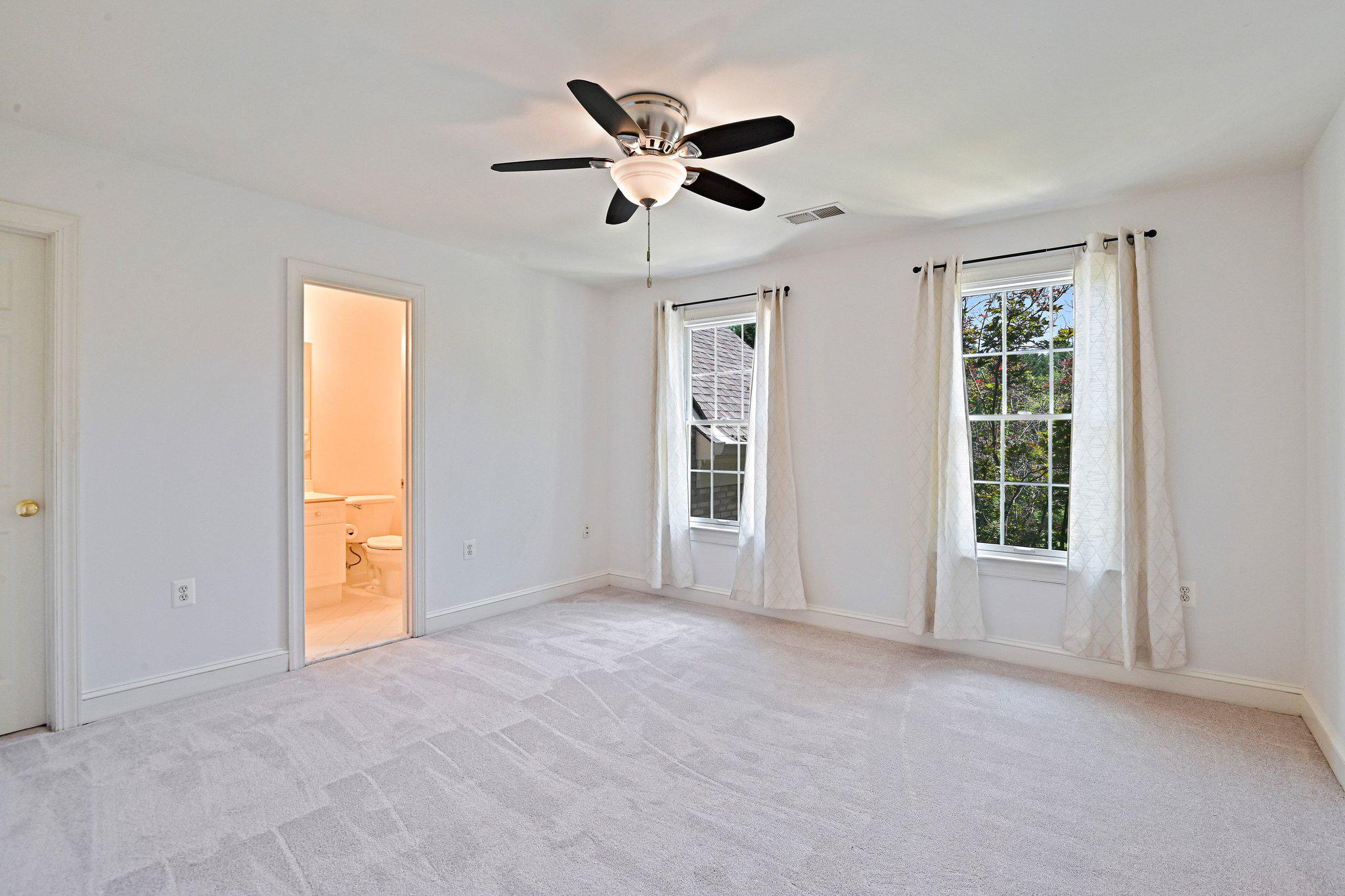 39716 GOLDEN SPRINGS COURT
