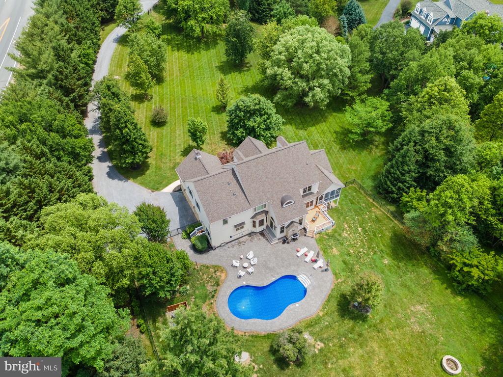 39716 GOLDEN SPRINGS COURT