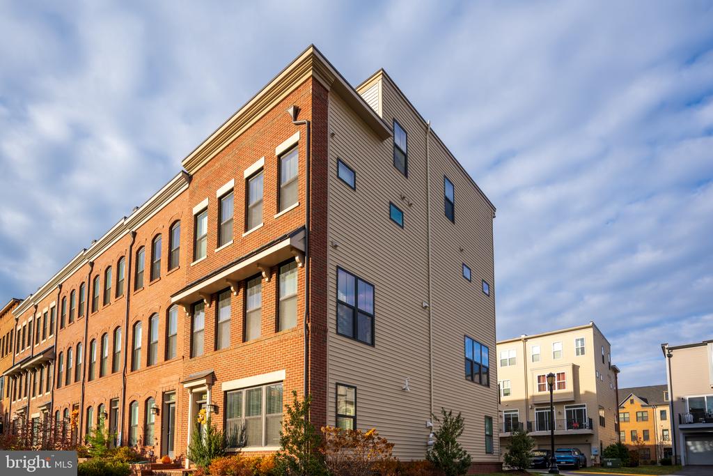 42365 Zebulon Sq, Ashburn, -4940, United States