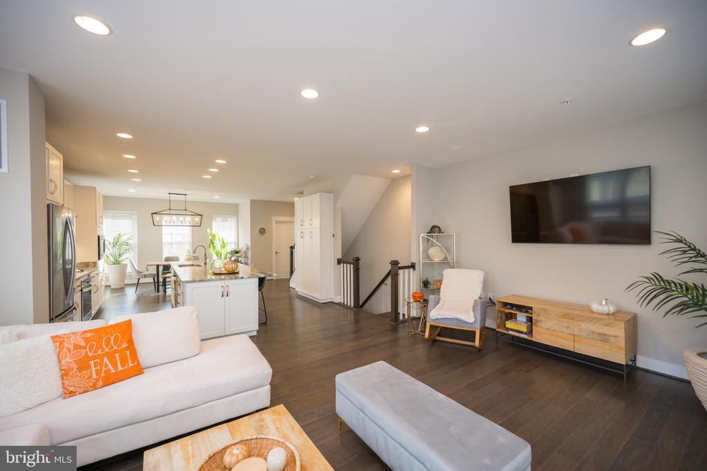 42365 Zebulon Sq, Ashburn, -4940, United States