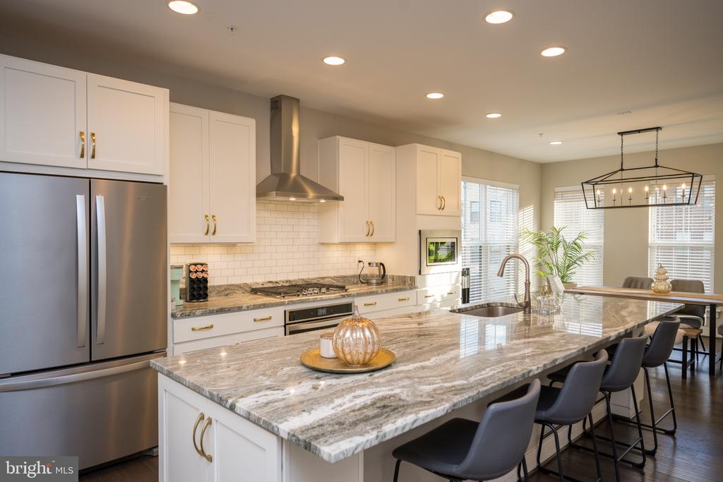 42365 Zebulon Sq, Ashburn, -4940, United States