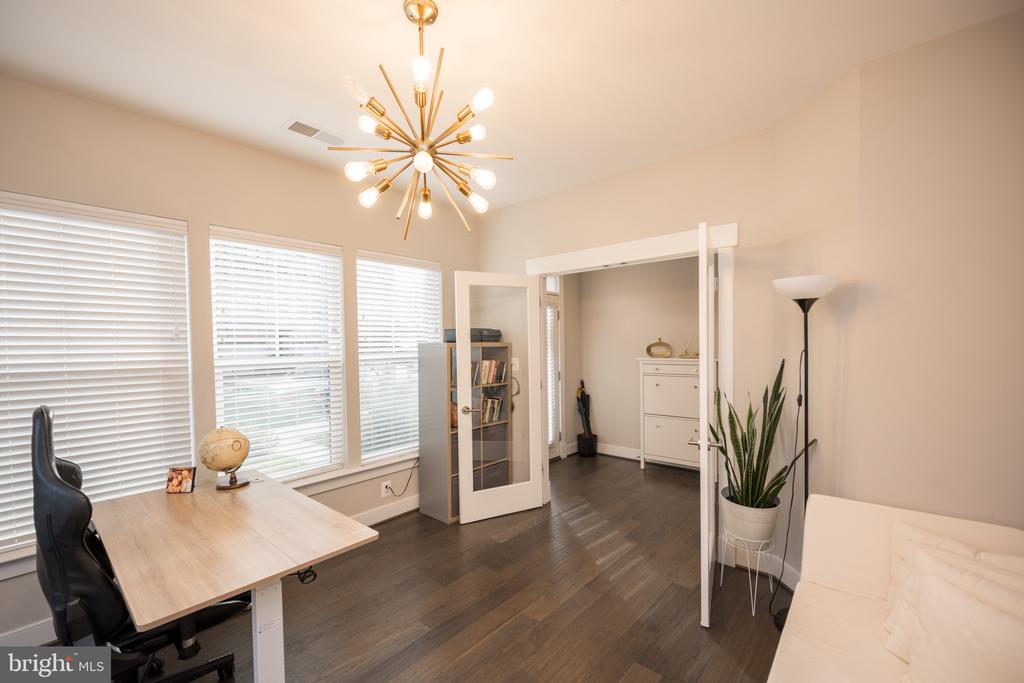 42365 Zebulon Sq, Ashburn, -4940, United States