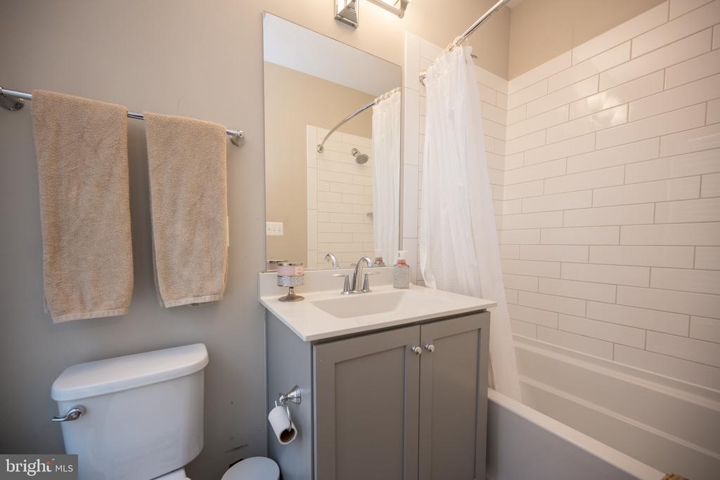 42365 Zebulon Sq, Ashburn, -4940, United States