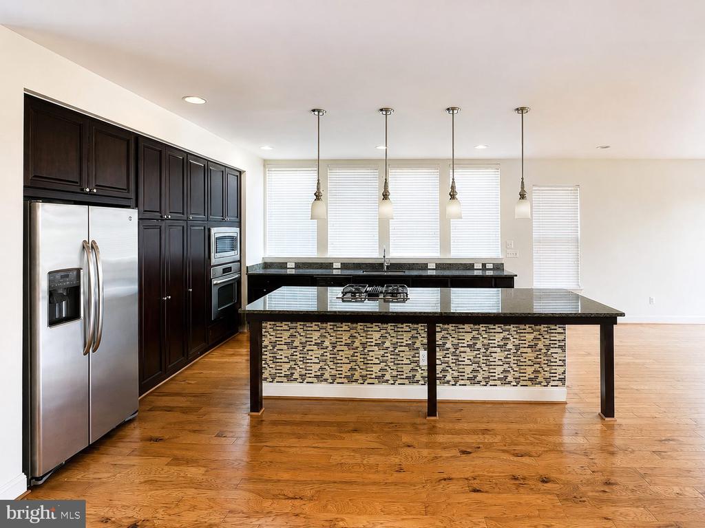 22806 BREEZY HOLLOW DRIVE