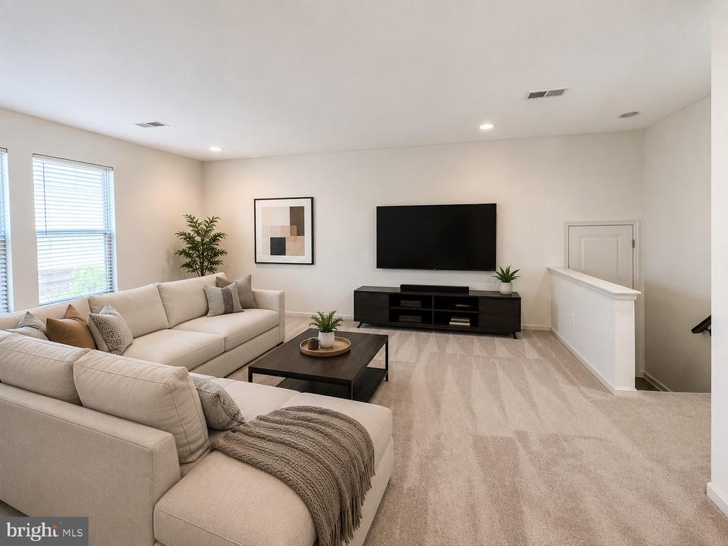 22806 BREEZY HOLLOW DRIVE
