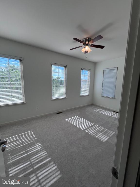 22806 BREEZY HOLLOW DRIVE