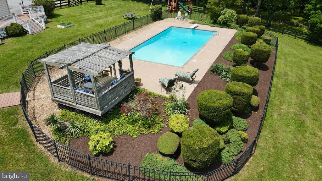 34294 BRIDGESTONE LANE